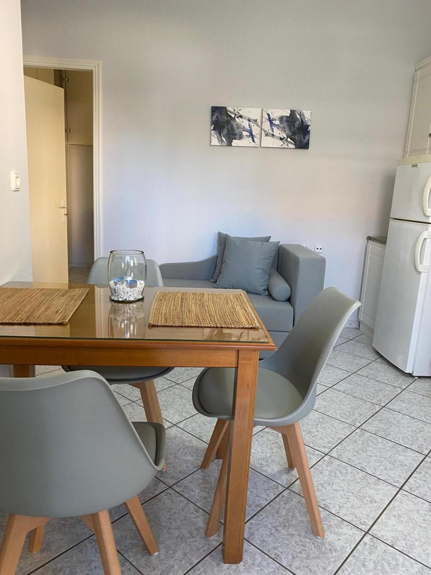 Lefkada Blue - Apartments מראה חיצוני תמונה