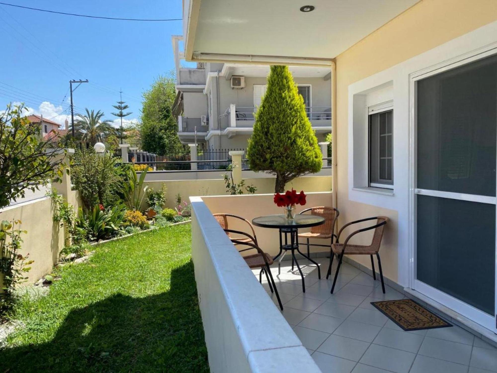 Lefkada Blue - Apartments מראה חיצוני תמונה